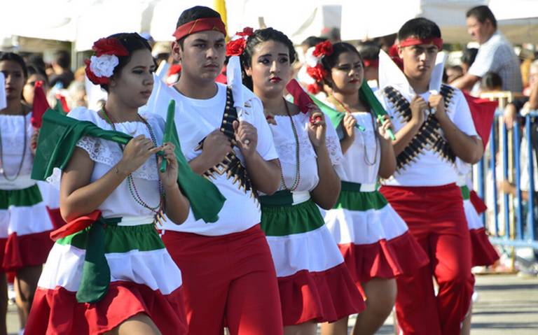 Galería] Así lució el 107 aniversario de la Revolución Mexicana - El  Sudcaliforniano | Noticias Locales, Policiacas, sobre México, Baja  California Sur y el Mundo