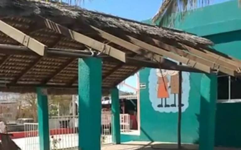 Club de abuelos, recibe ayuda para renovar palapa - El Sudcaliforniano |  Noticias Locales, Policiacas, sobre México, Baja California Sur y el Mundo