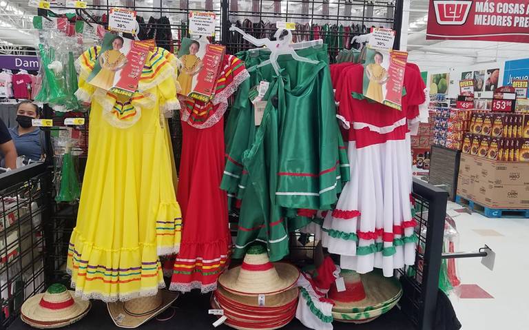 Sube venta de ropa traída desde Oaxaca - El Sudcaliforniano | Noticias  Locales, Policiacas, sobre México, Baja California Sur y el Mundo